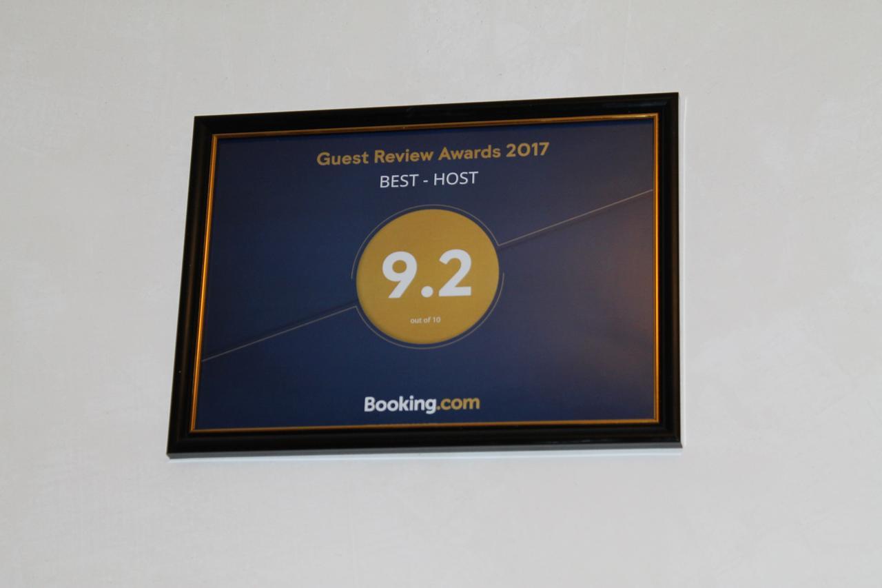Best Host Sighnaghi Ngoại thất bức ảnh